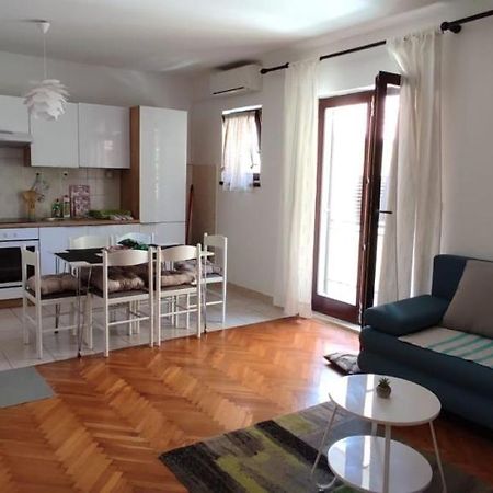 Delfin Apartments Задар Экстерьер фото